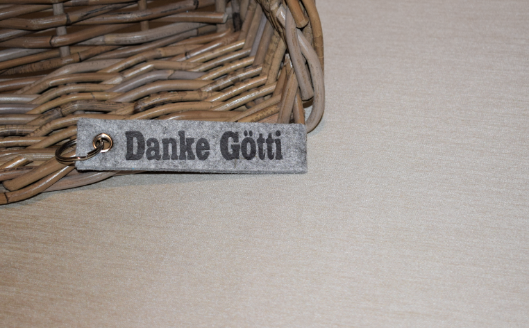 Miniature : Schlüsselanhänger Filz Danke Götti schwarz