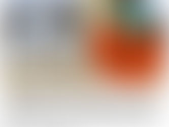 Kuscheltier - oder Kuschelerdbeere? - das war eine kleine Herausforderung, da ich das Original-Gesicht erhalten wollte sowie auch der Schriftzug hinten. Die Punkte habe ich von Hand draufgestickt.