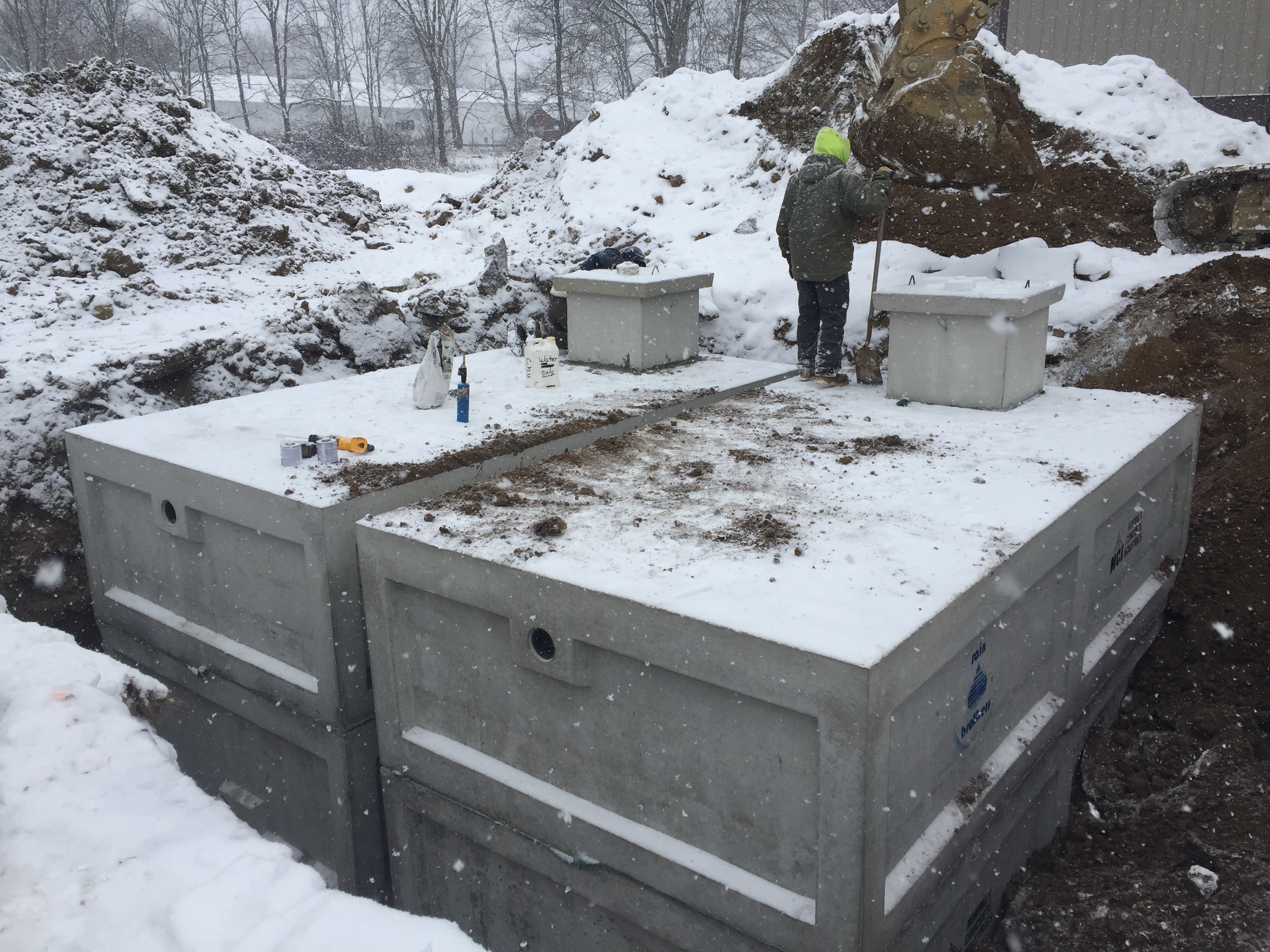 Concrete Cistern Water Tank Install