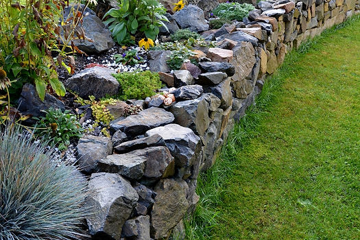 Simple-retaining-wall