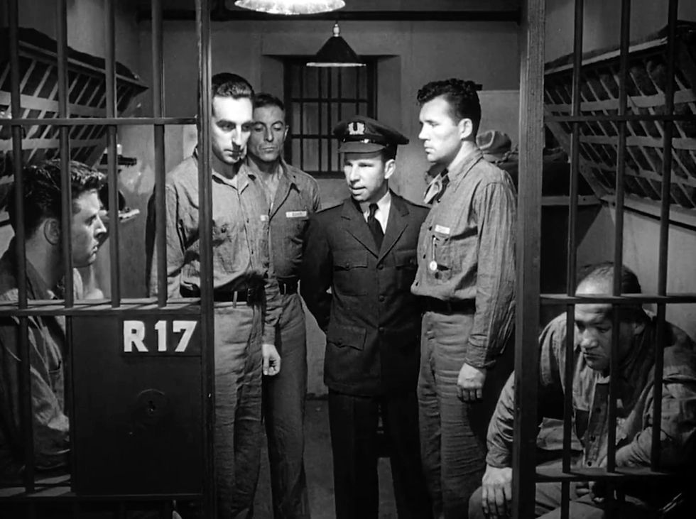 Howard Duff, Jeff Corey, Burt Lancaster, Hume Cronyn, John Hoyt, and Jack Overman in Cell R17 in the classic prison movie Mark Hellinger film noir 1940s "Brute Force"