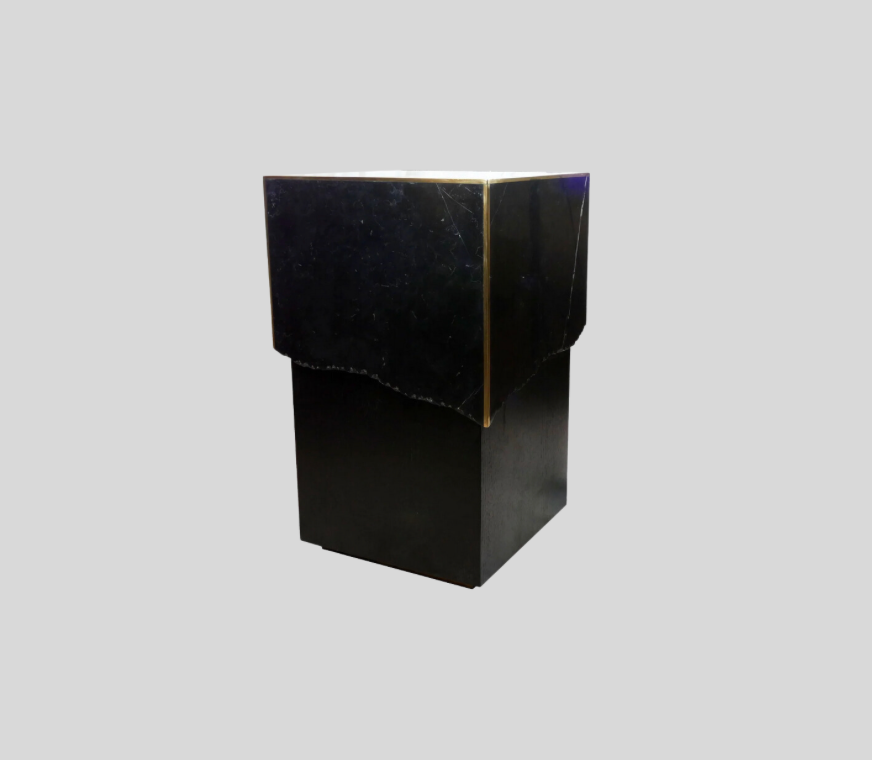 Thumbnail: Dali Table