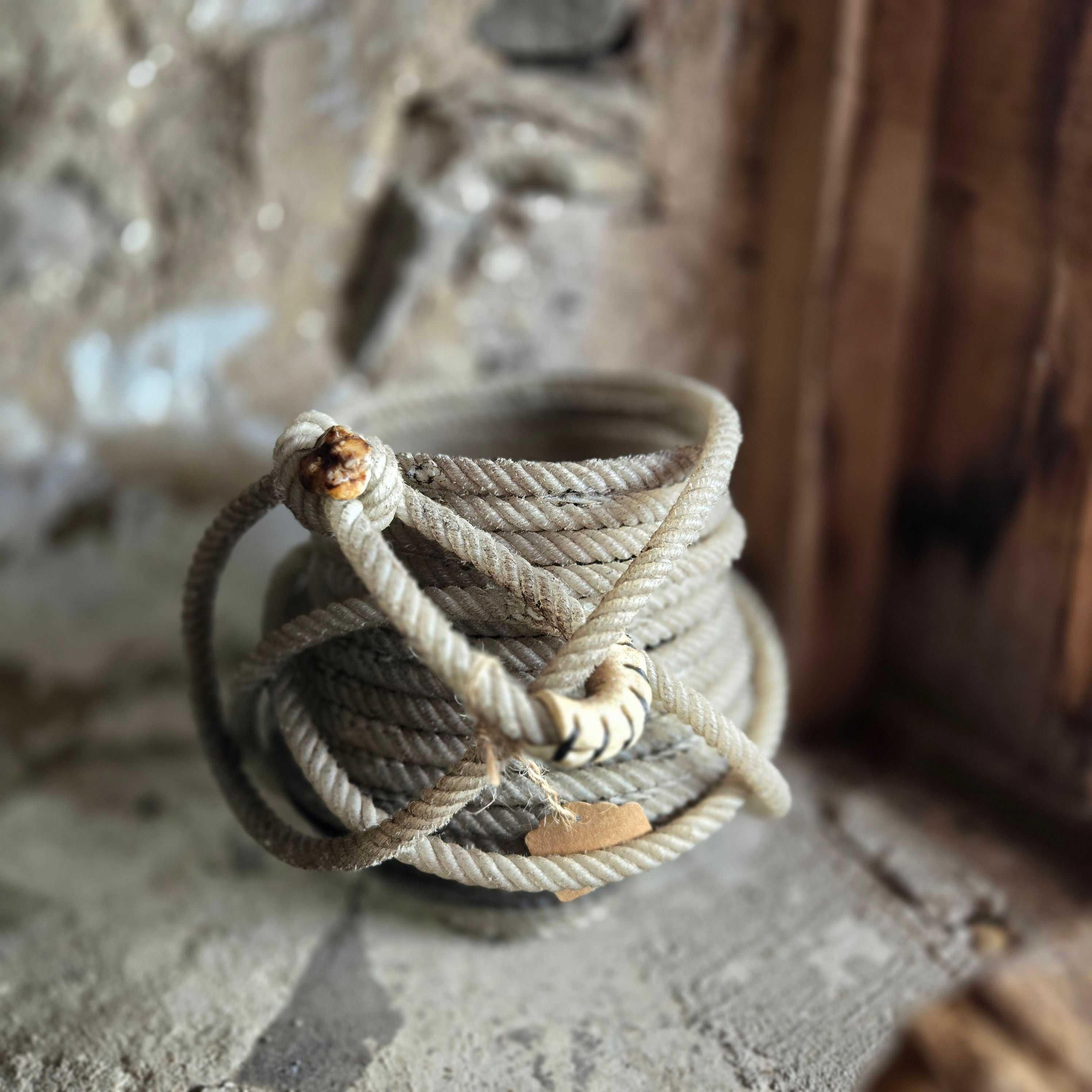 Premium Hand Made lariat Vase