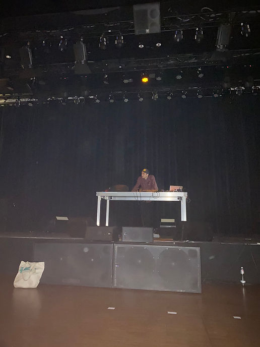 containerlive.jpeg