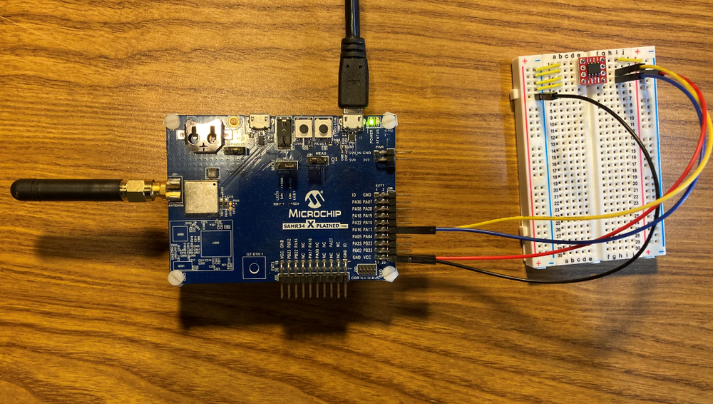 LoRaWAN On ATSAMR34 Platform and External I2C EEPROM with Device EUI