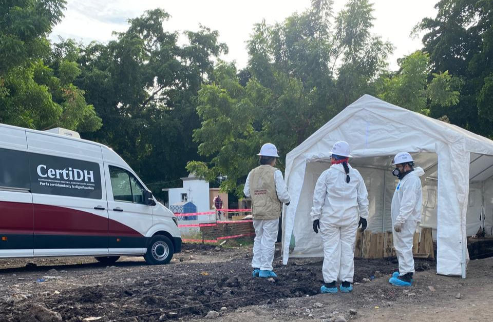 CIERRE DE LA PRIMERA INTERVENCIÓN HUMANITARIA EN SINALOA: SE COMPLETA LA RECUPERACIÓN DE 57 CUERPOS EN EL PANTEÓN “21 DE MARZO”