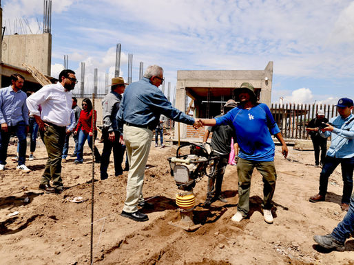 Supervisa el gobernador Rocha construcción de la Secundaria de Valle Alto