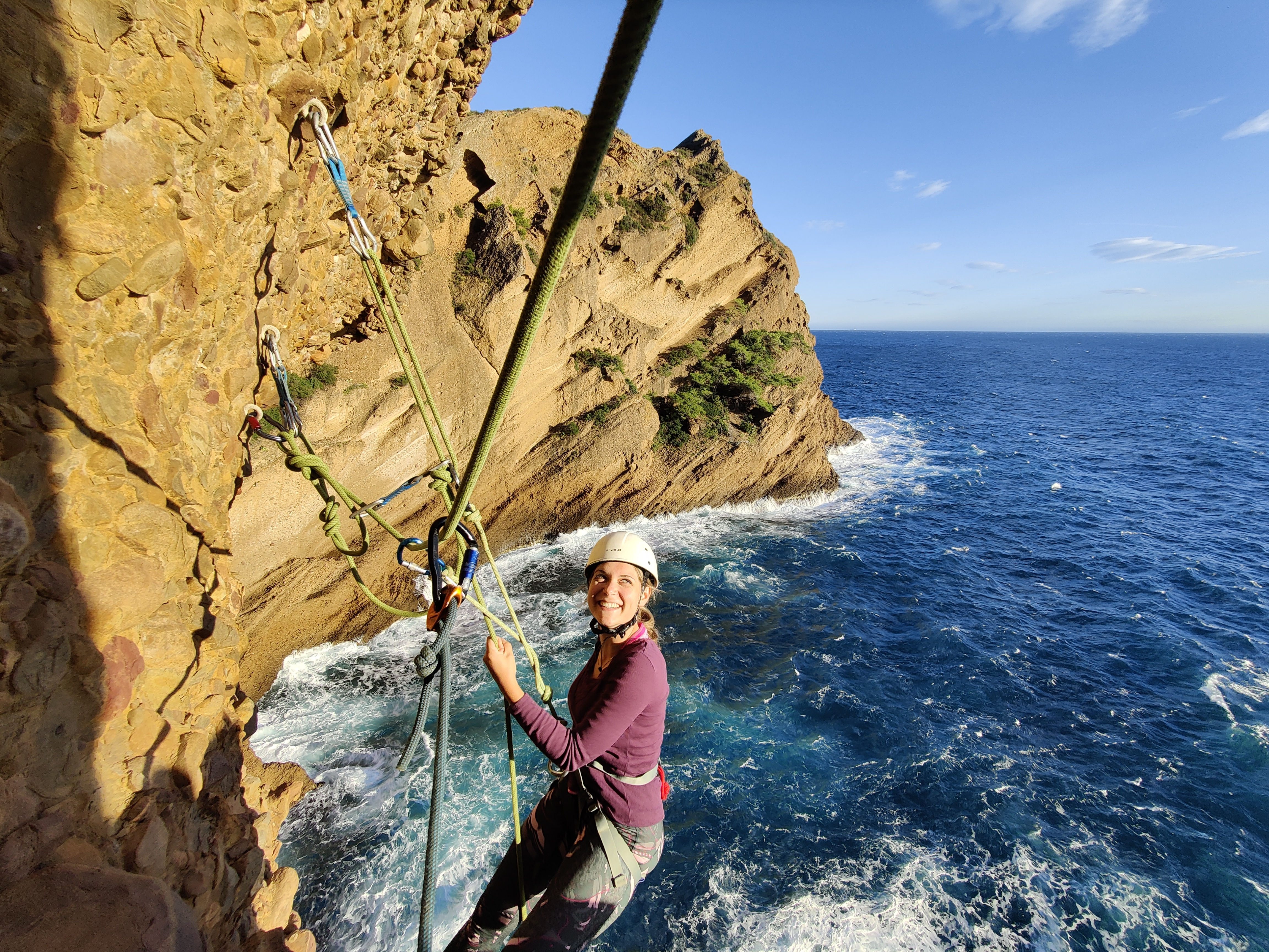 Apprendre le rappel en grande voie calanques