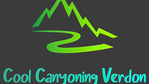 Du canyoning dans les Gorges du Verdon, une descente dans la rivière.