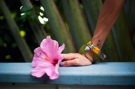THE MAGICAL NATURE OF MODERN FLOWER CHILD JEWELRY