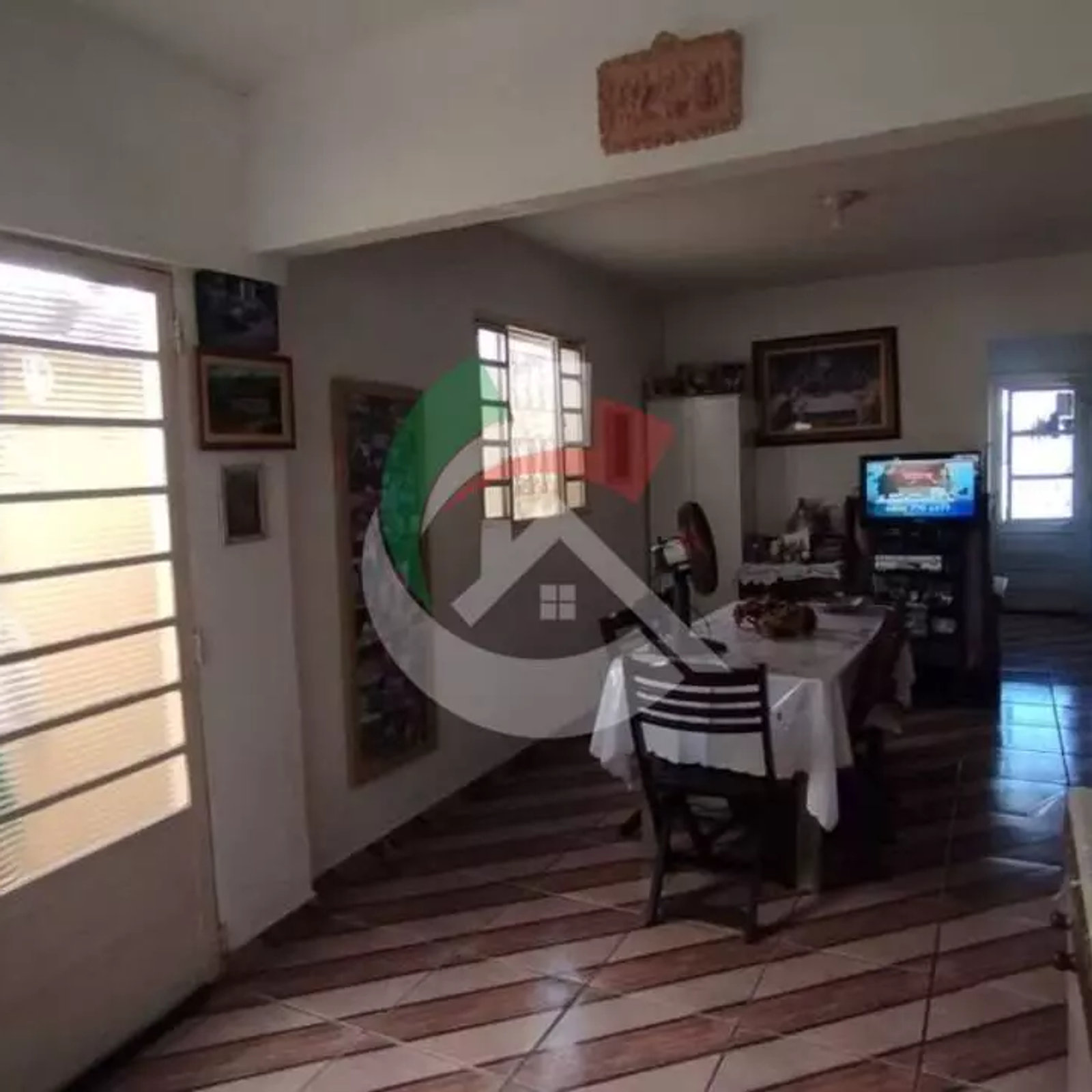 Cusmano Imóveis Logo.pdf.png