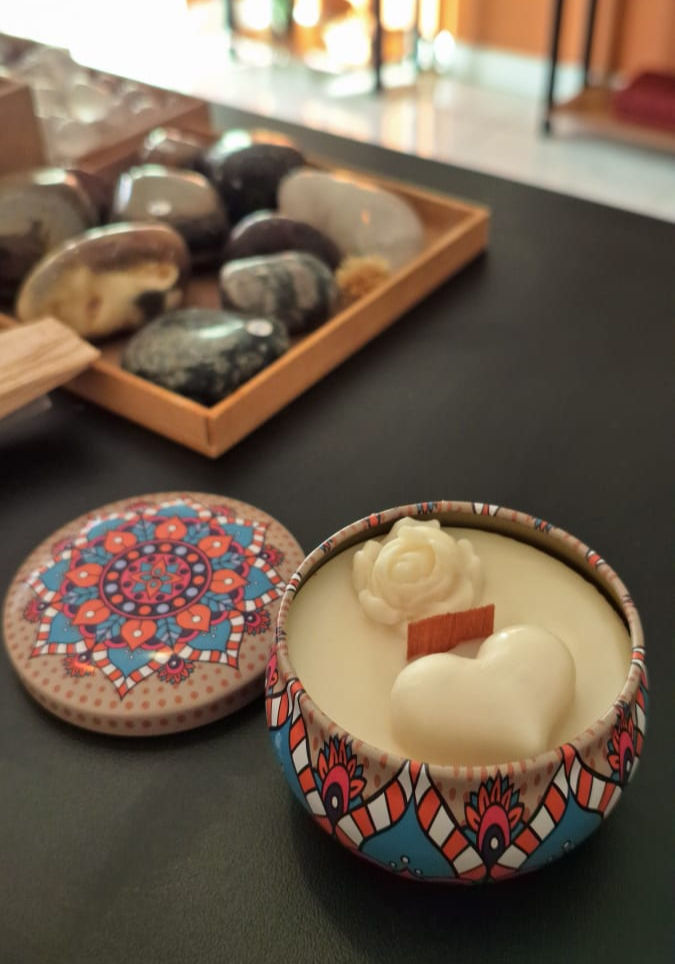 Miniatura: Vela Aromática na Lata Mandala – Flores do Cerrado