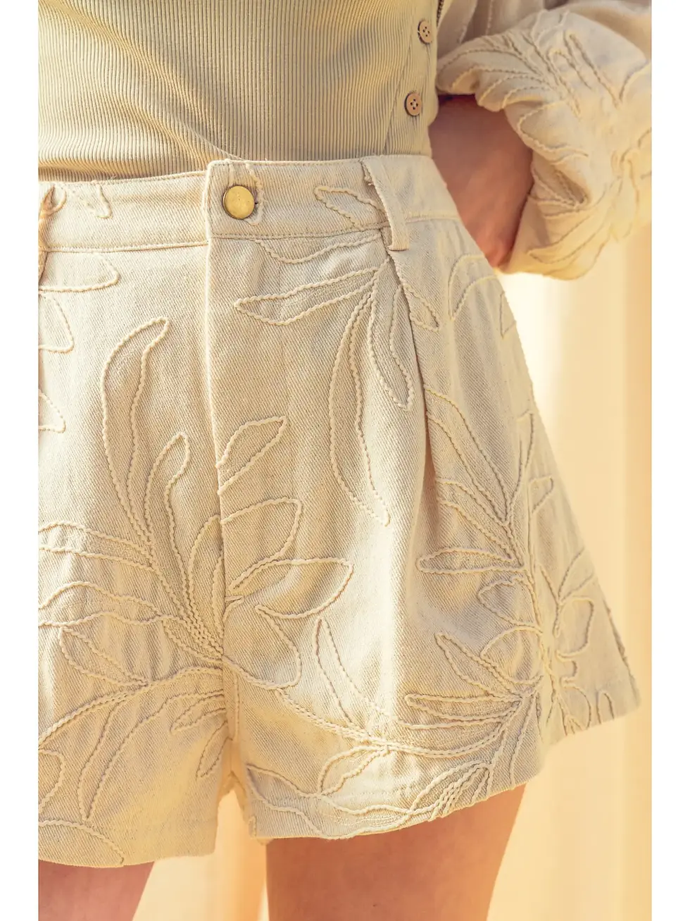 Thumbnail: Ecru Floral Pleated Shorts