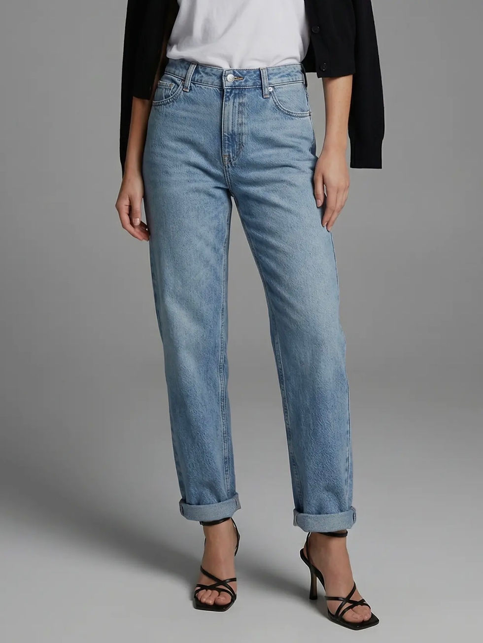 Thumbnail: Tapered Mid Rise Wide Baggy Jeans