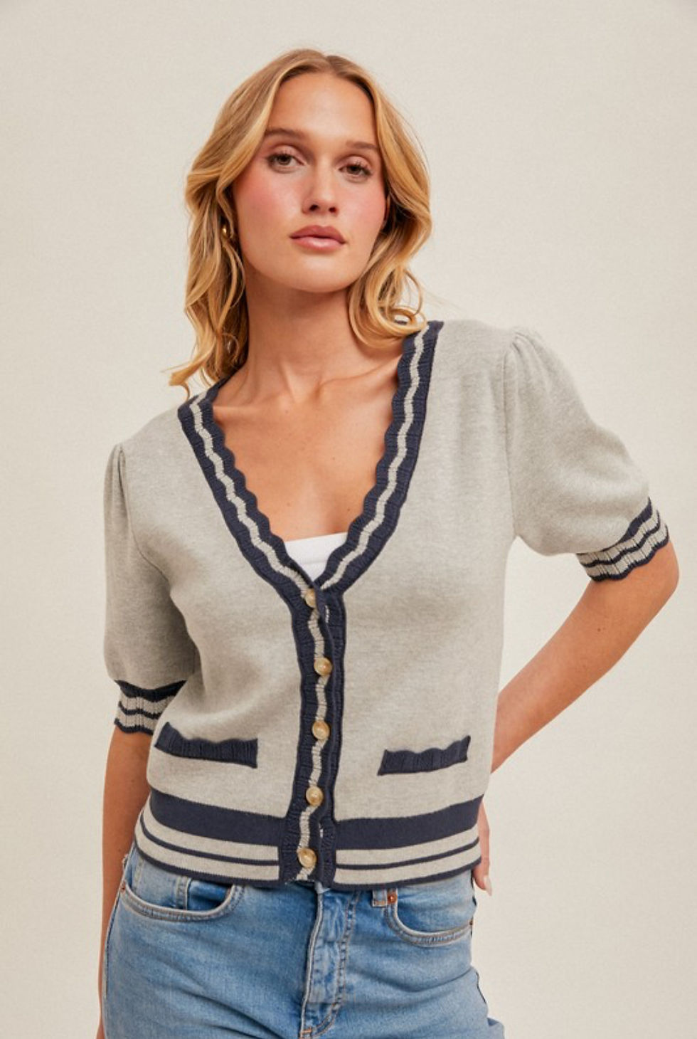 Thumbnail: Color Block Short Sleeve Cardigan - Heather Grey