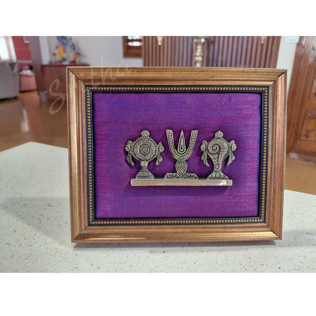 Brass Shanka Chakra Nama - Table Top