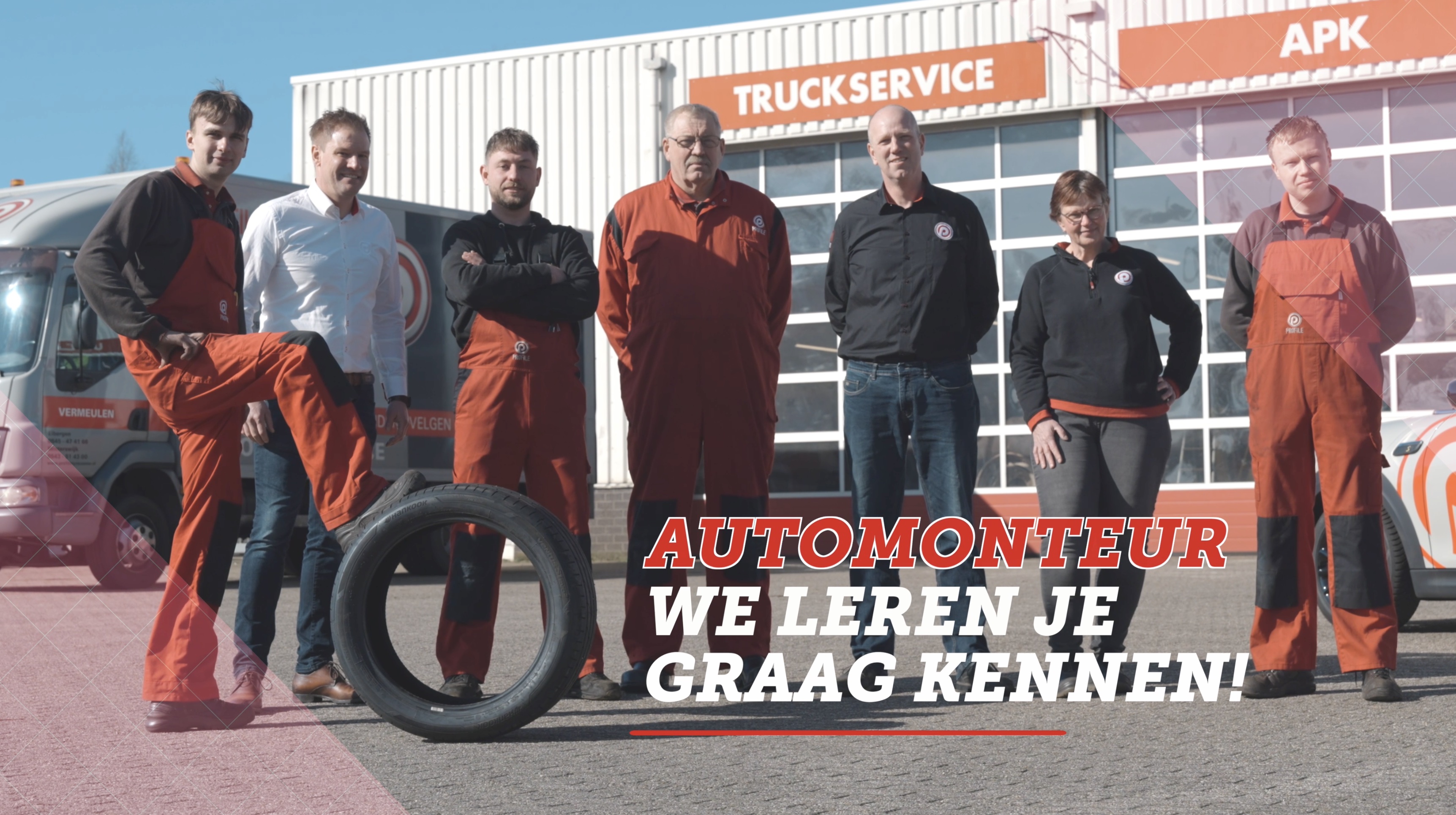 Profile Vermeulen — Werken in de garage, met een hoofdvideo en korte verticale video’s.