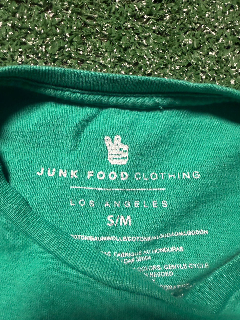 Thumbnail: Junk Food Mickey Mouse Green Tee Men’s Size Medium 