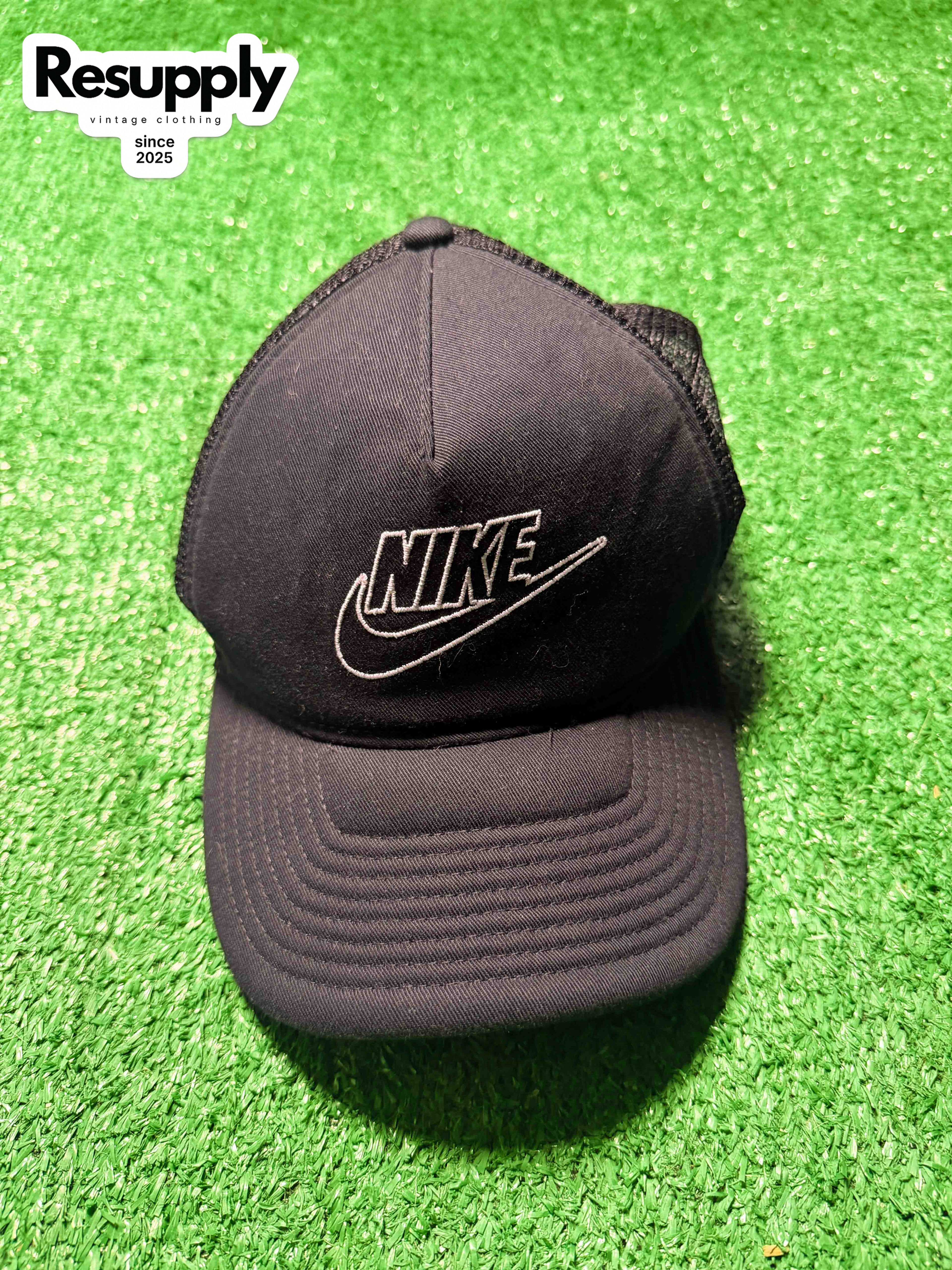 Nike Sportswear Black Mesh Snapback