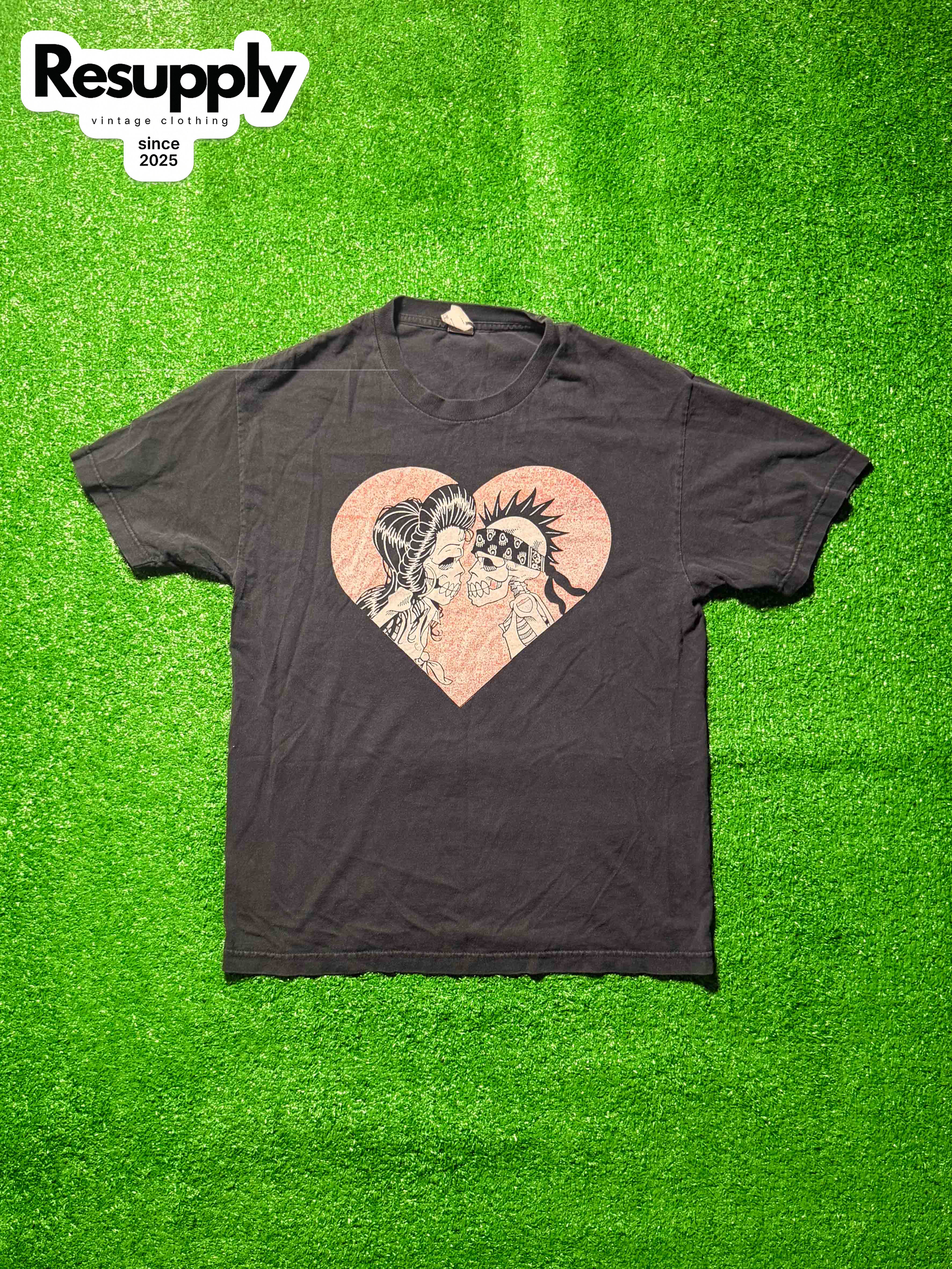 Machine Gun Kelly Heart Skulls Black Tee Large 