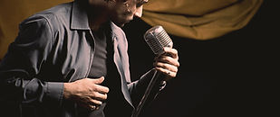 Singer Live-Performance