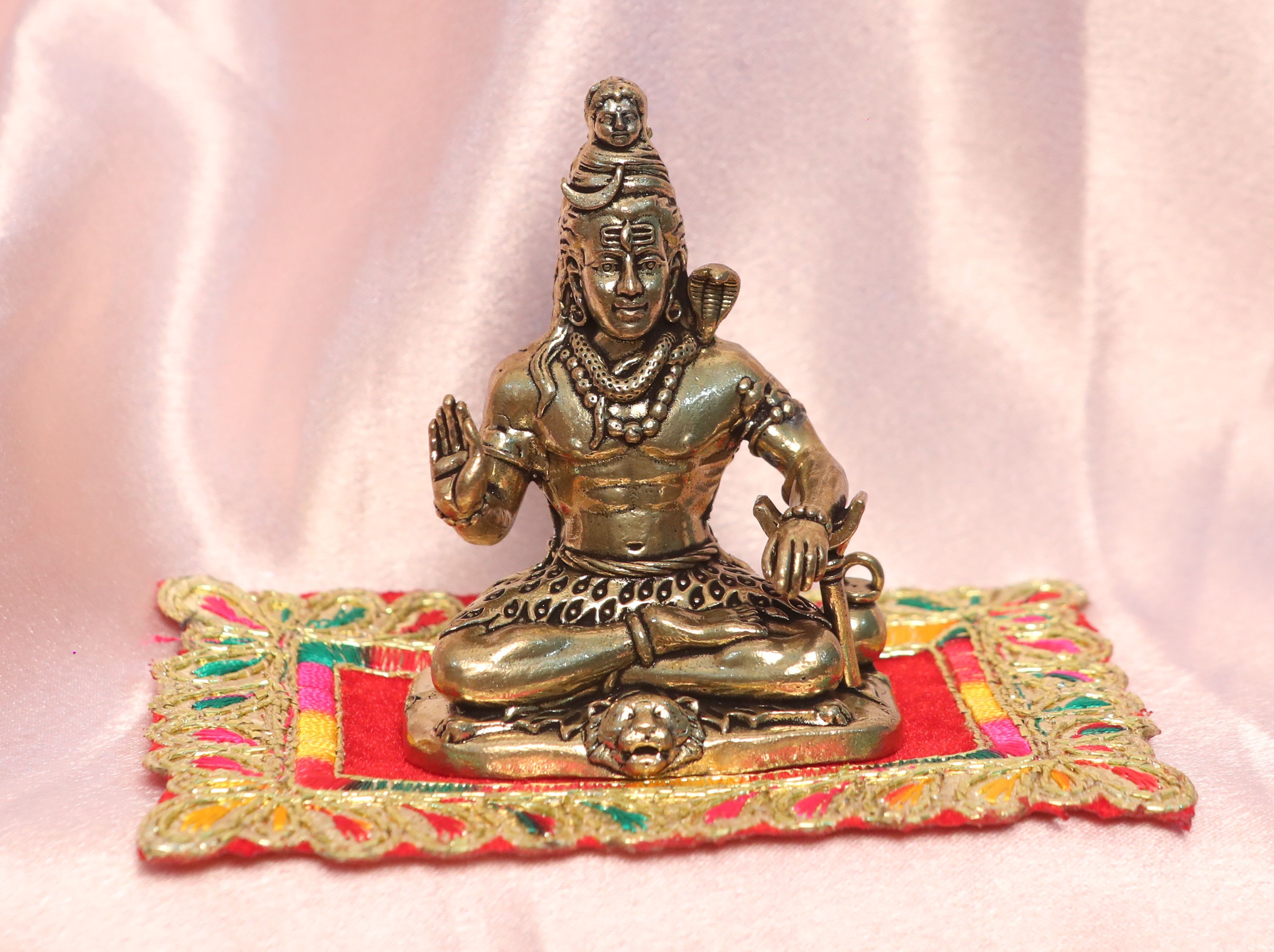 Lord Shiva (Seated  Lightweight)
