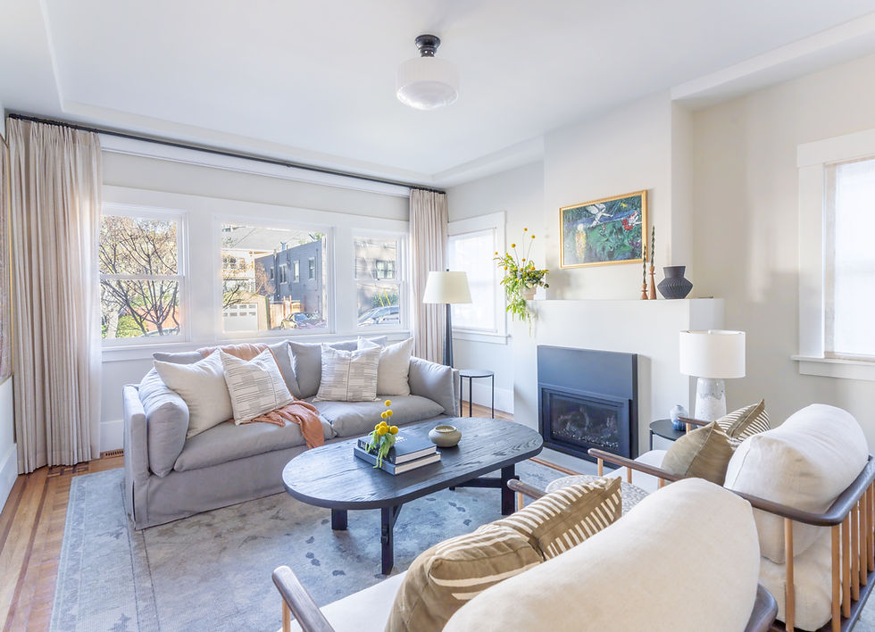 Living Room_2.jpg