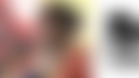 Para crianças desfavorecidas
Primeira-dama oferece 90 cadeiras de rodas