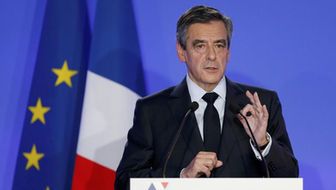 FRANÇA: FRANÇOIS FILLON MANTÉM-SE NA CORRIDA ÀS ELEIÇÕES PRESIDENCIAIS