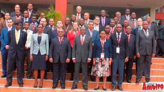 "Carlos Mesquita, MTC, no 1º Simpósio da EMTPM "
MEU MAIOR “GOSTO” É CONSEGUIR RESOLVER O