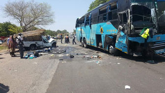 Acidente de Viação Mata três Pessoas e fere 50