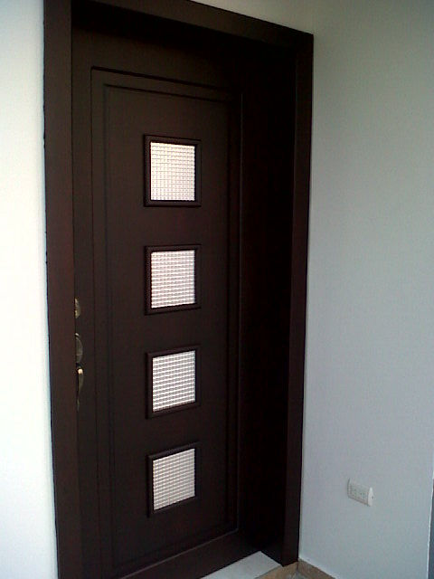 Puerta Minimalista