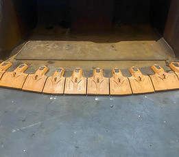 LH621 Bucket Set.jpg