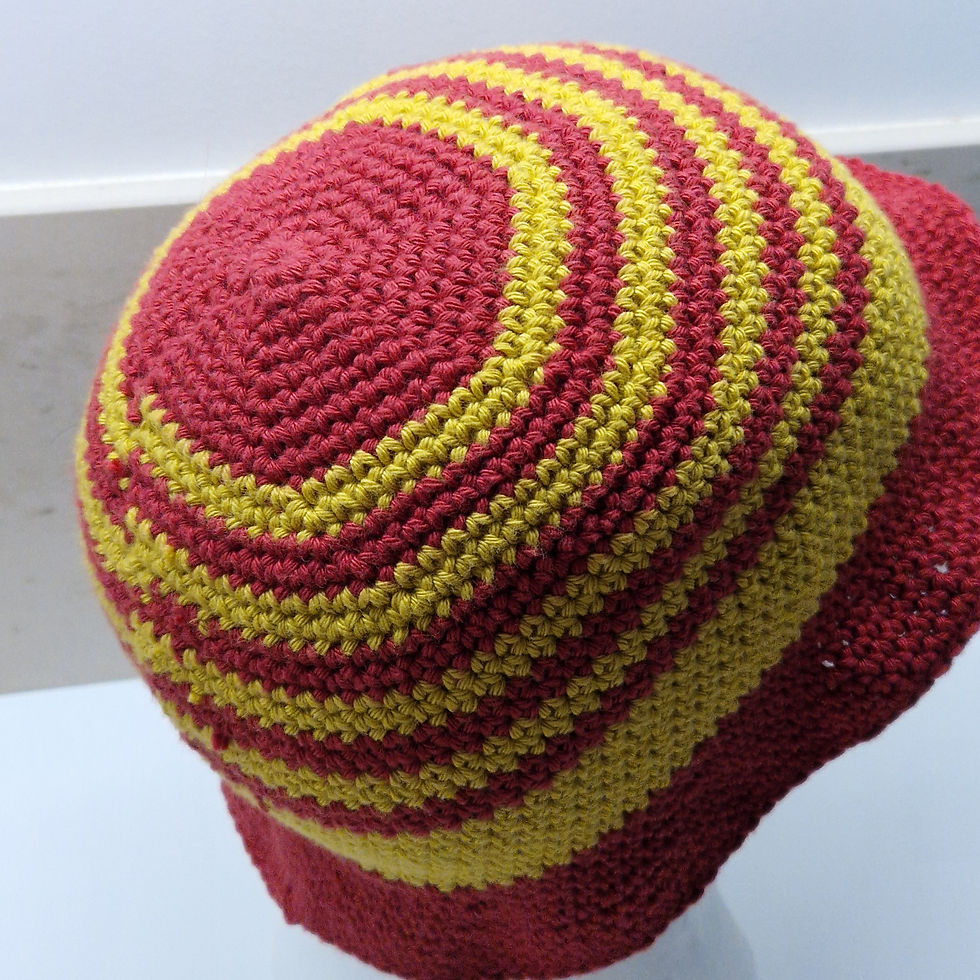 Bob rouge et jaune