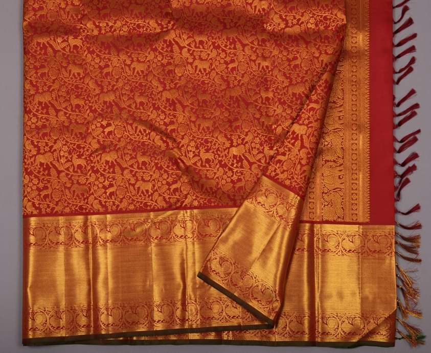 Thumbnail: Kanchipuram Gold Gari With Tomato Colour