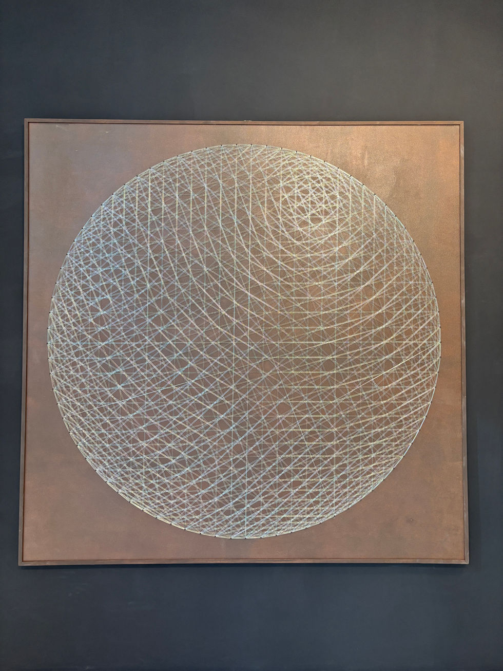 8888, 2025 Fils de type Skally sur panneau de bois 200 x 200