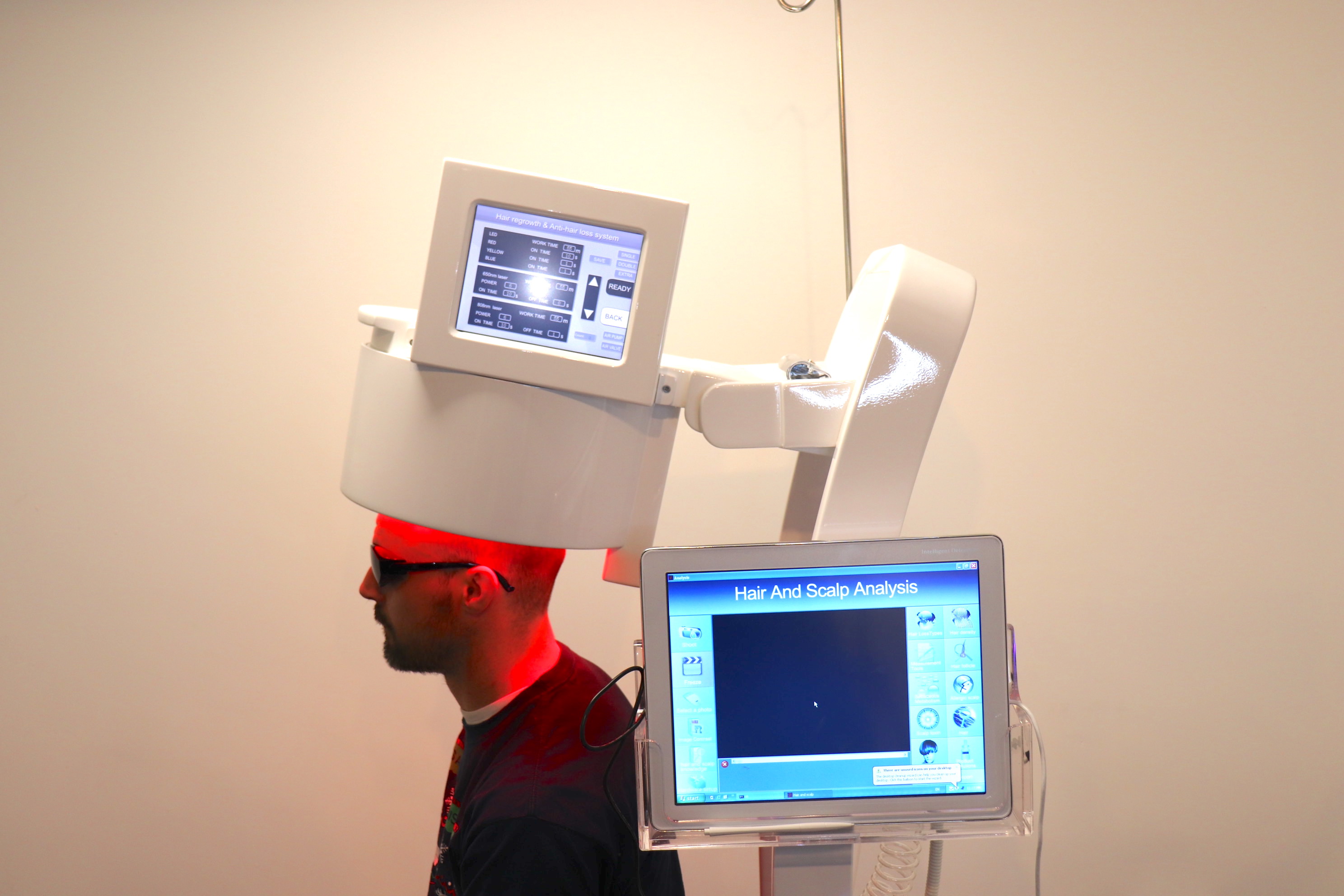 Private fitting at Ego X clinic (photo from ego-x.co.uk)