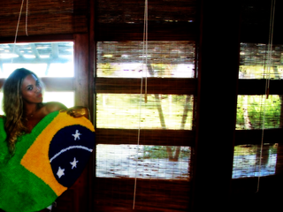 RAINHA DO BRASIL!!! Segundo o "Data Folha" Beyoncé é a estrela internacional preferida dos
