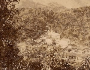 História - Colégio Vicentino Santa Isabel
