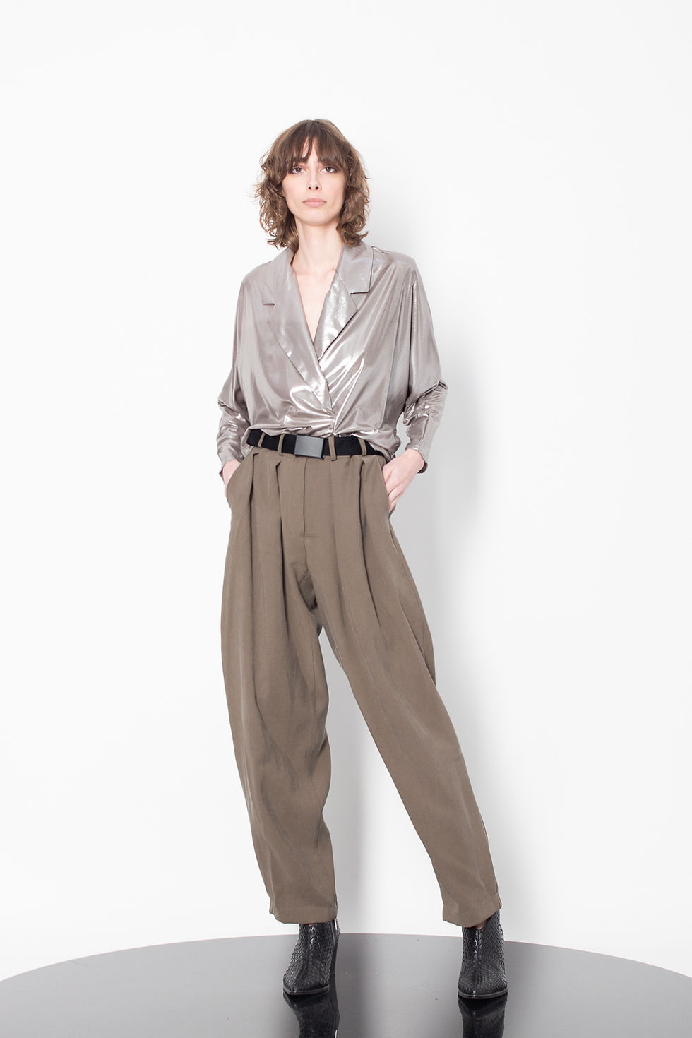 Thumbnail: Cropped glossy top with batwing sleeves