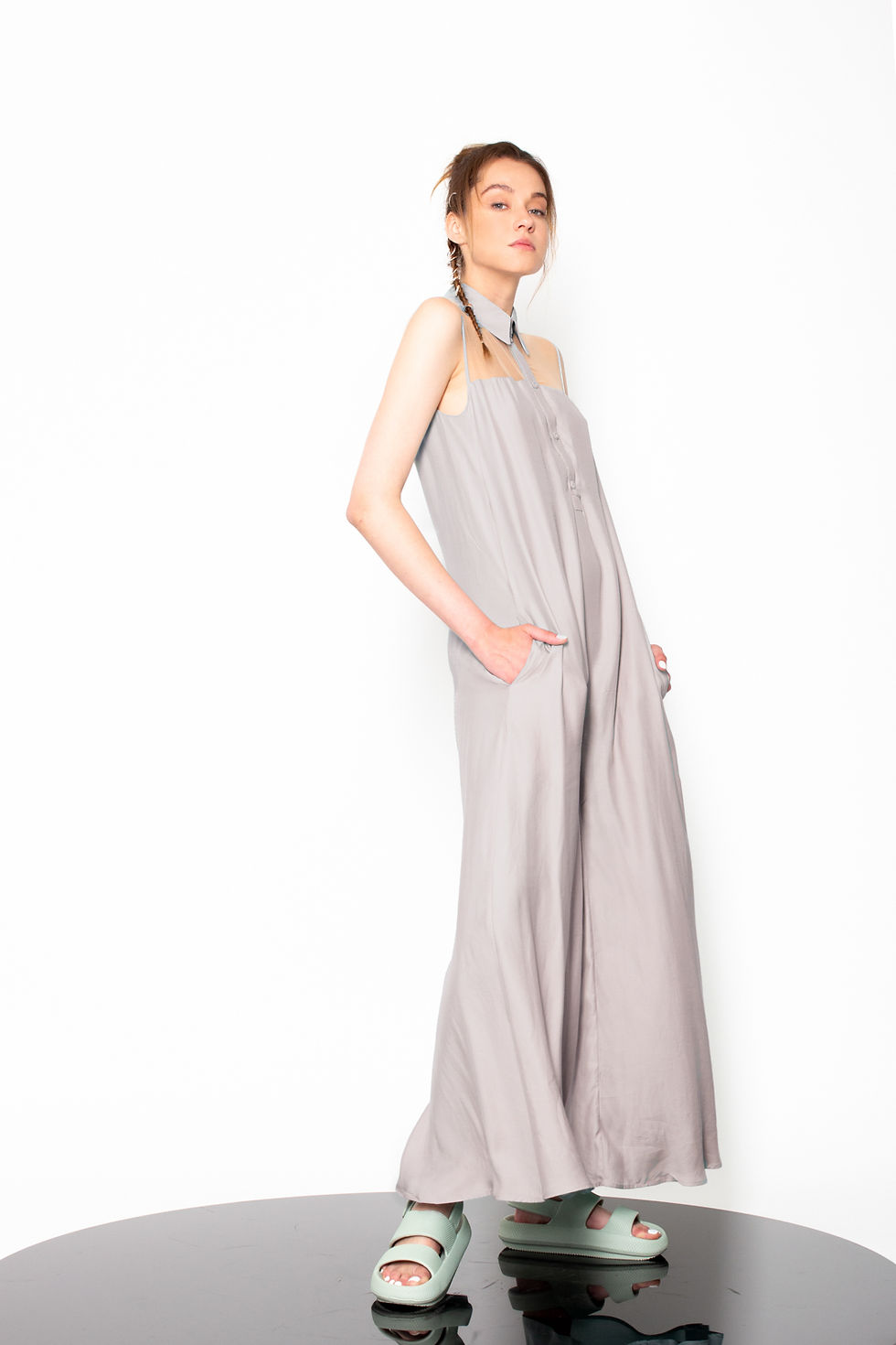 Thumbnail: Invisible net sleeveless jumpsuit