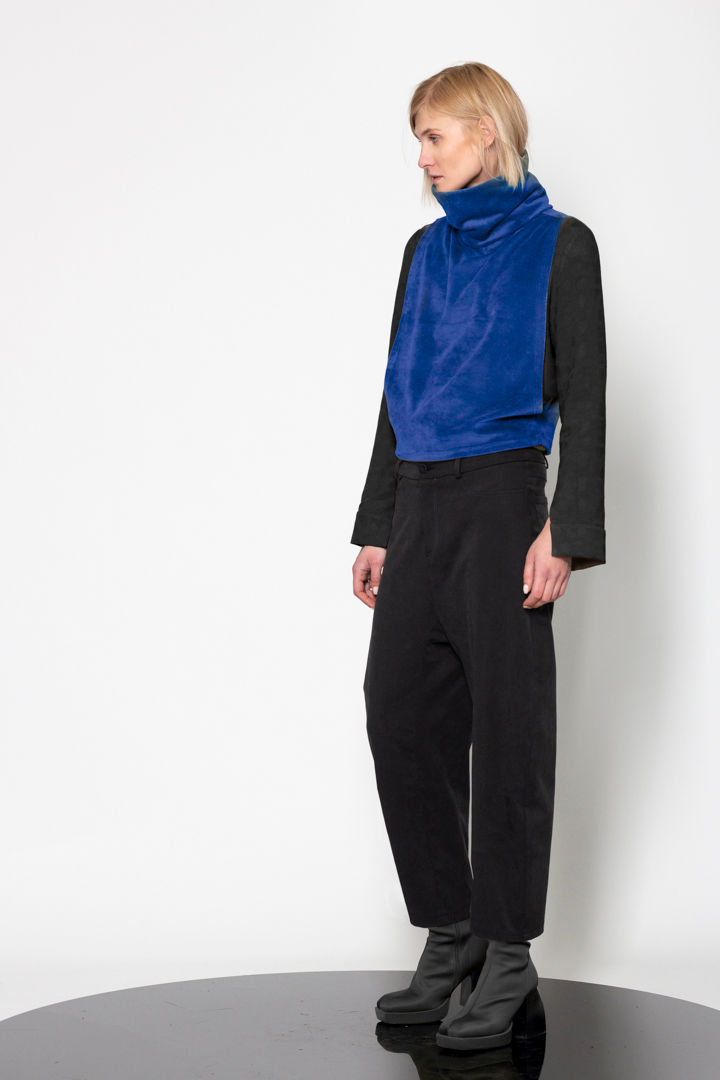 Thumbnail: Sleeveless jersey velvet top