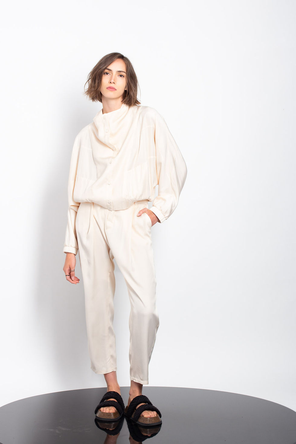 Thumbnail: Pleated croped pants