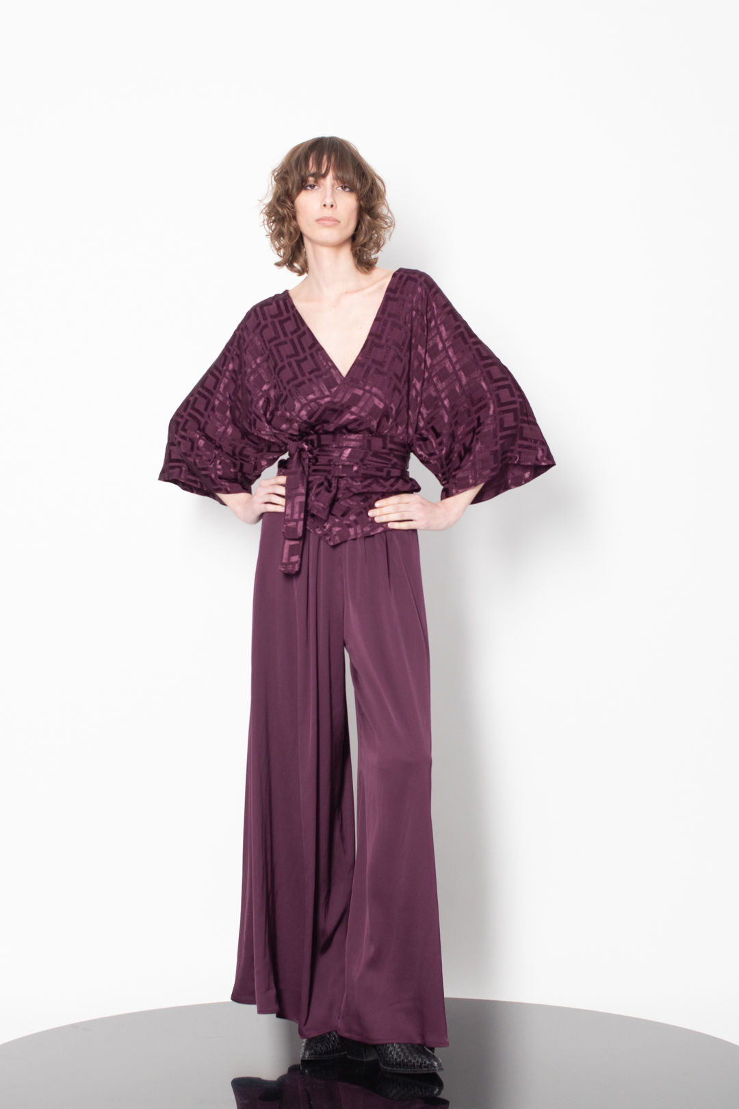 Cropped cross-front kimono-sleeve top