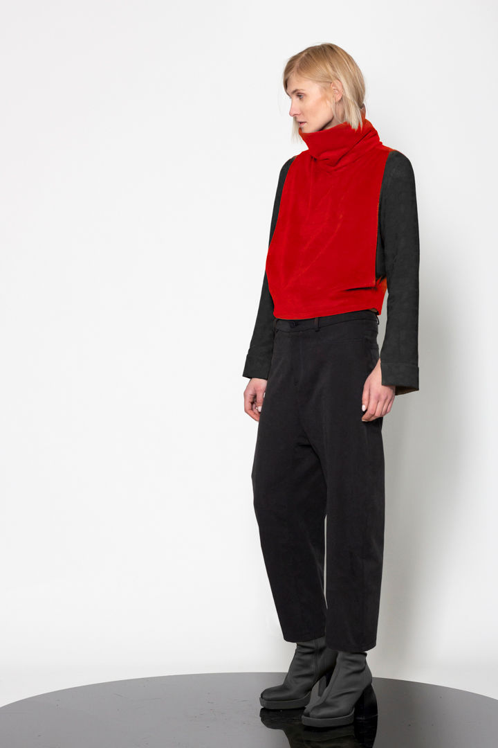 Thumbnail: Sleeveless jersey velvet top