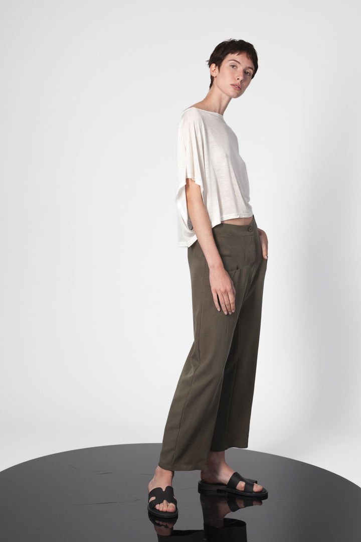 Thumbnail: Balloon shape low croch pants