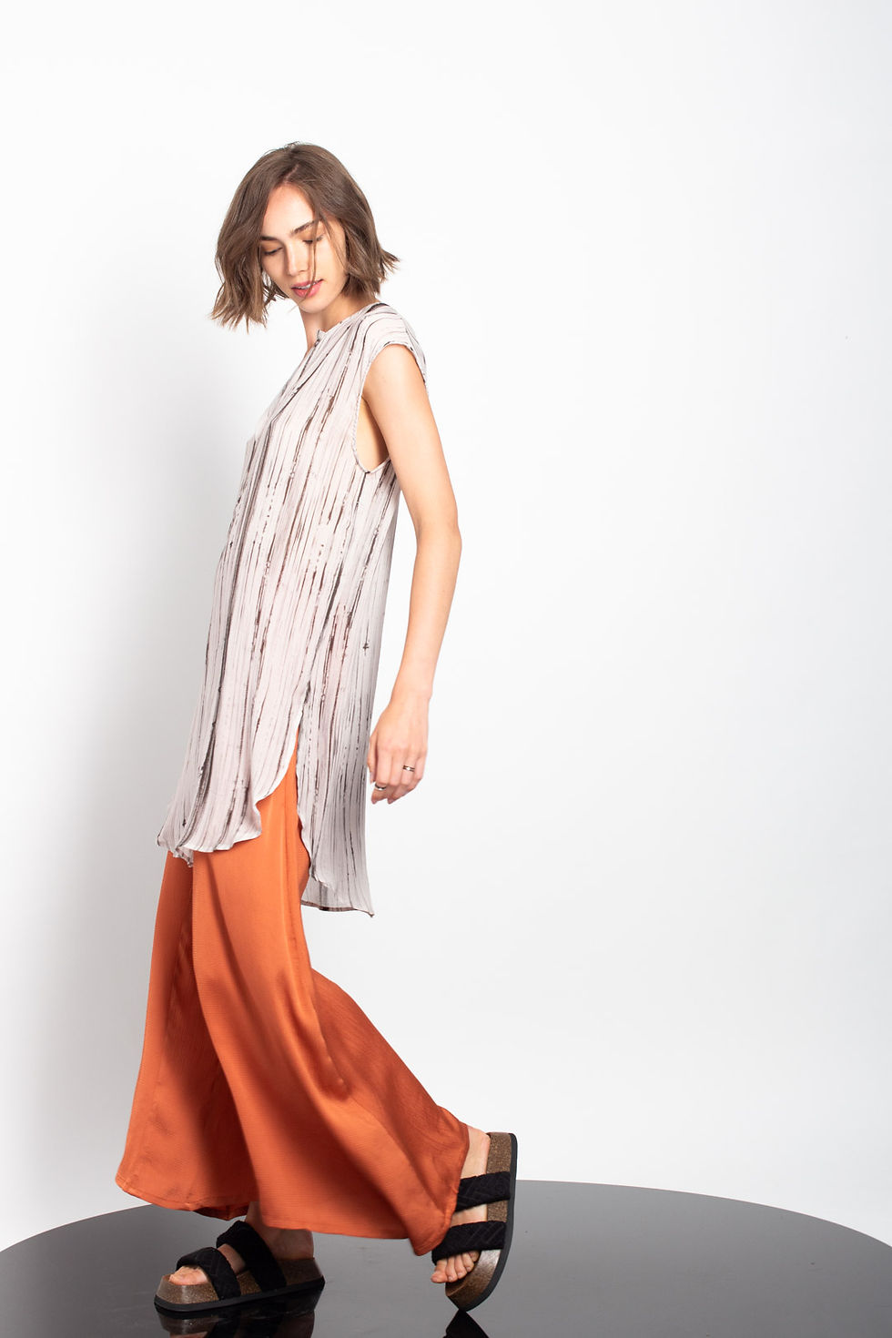 Thumbnail: Rounded Hem Long Top