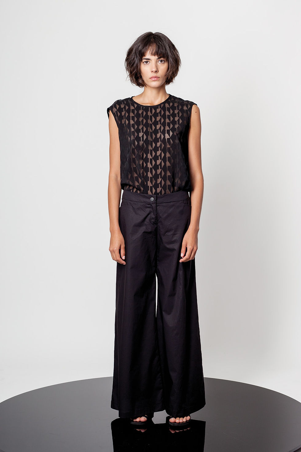Thumbnail: High waist paper trousers