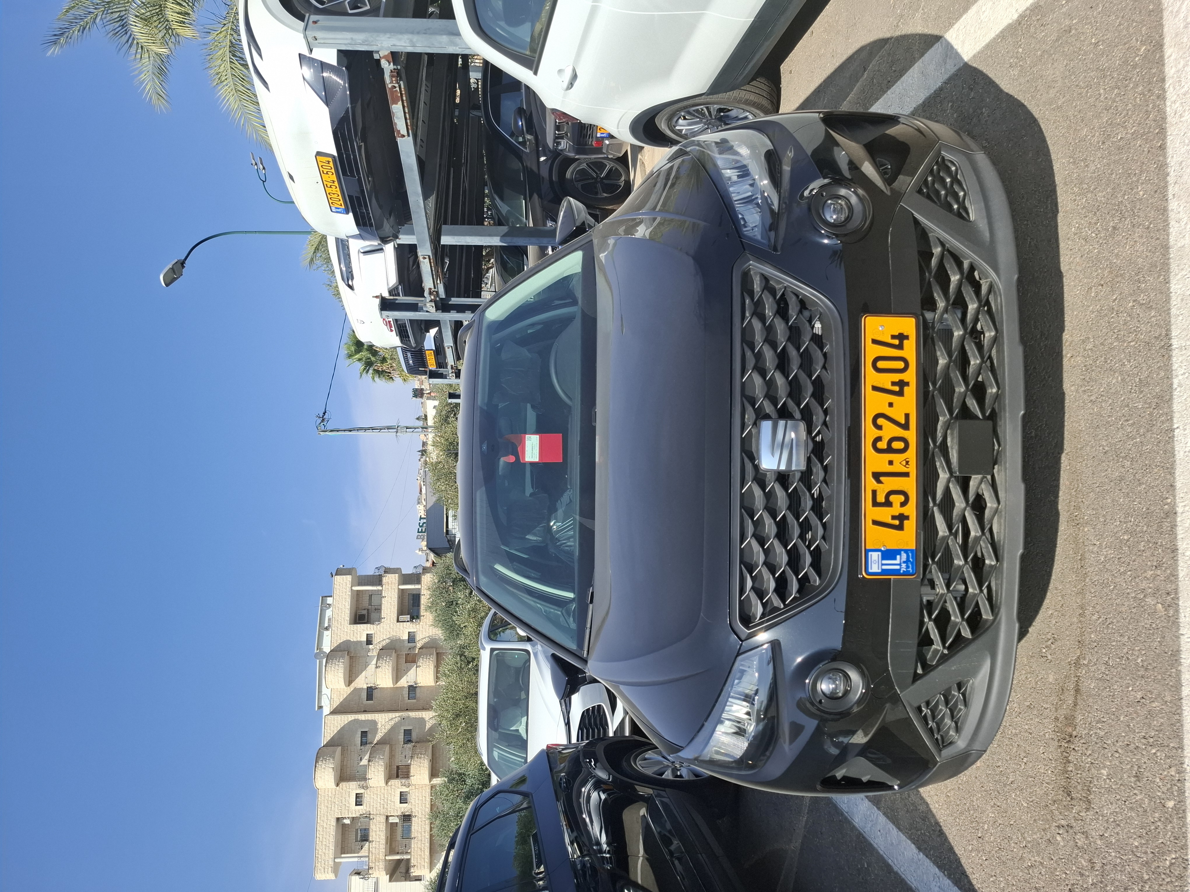 תמונות רכב סיאט ארונה