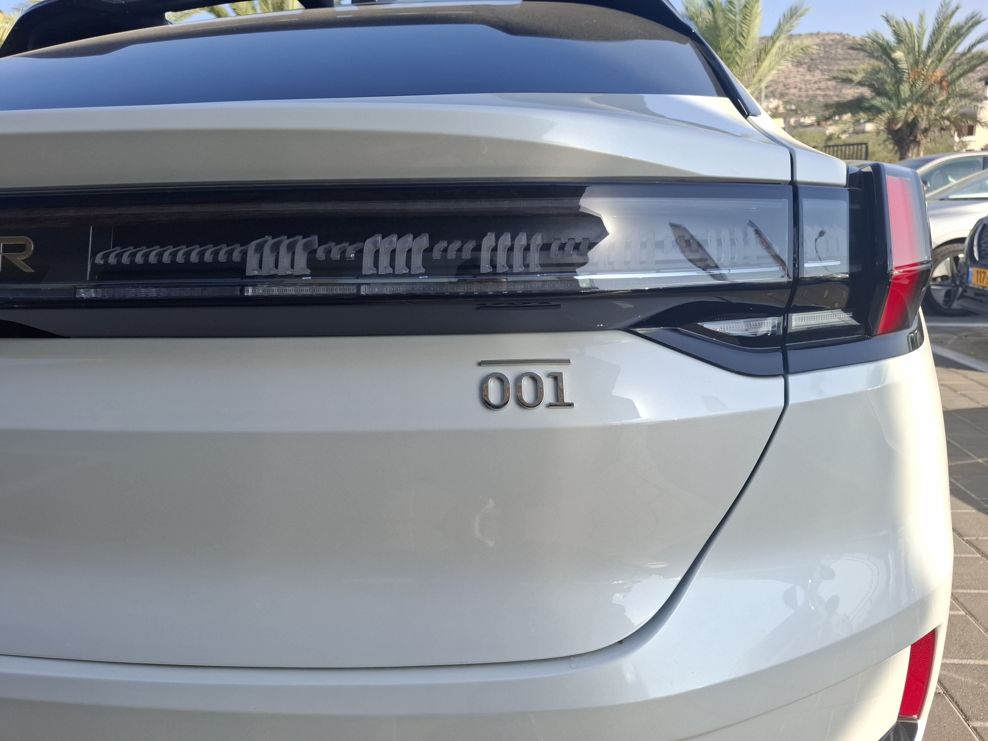 תמונות רכב זיקאר ZEEKR 001